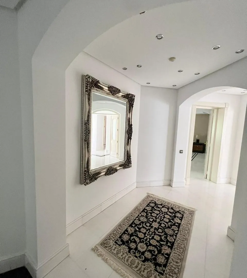 3 Bedroom Apartment On The Waterfront Puerto Banus Marbella 0*,