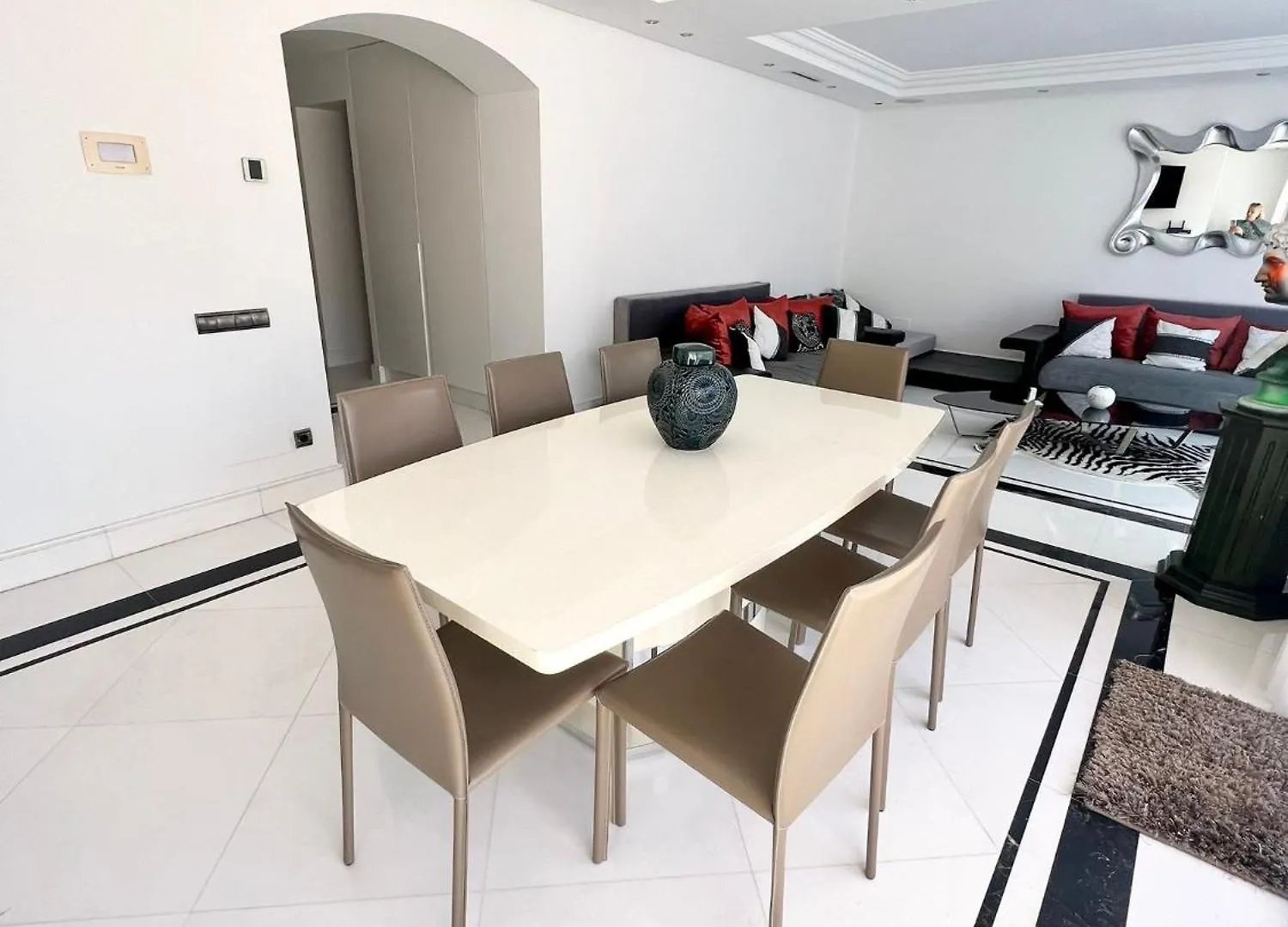 3 Bedroom Apartment On The Waterfront Puerto Banus Marbella Spain